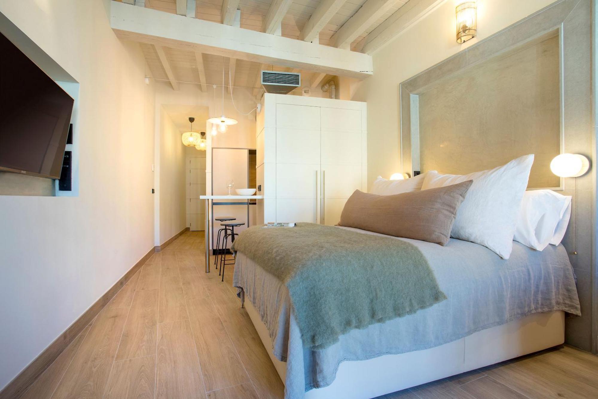 Genteel Home San Francisco Suites Seville Exterior photo